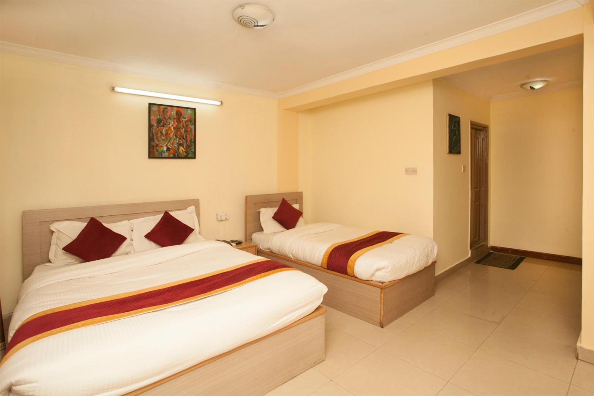 Hotel Mountain Gateway Kathmandu Exterior foto