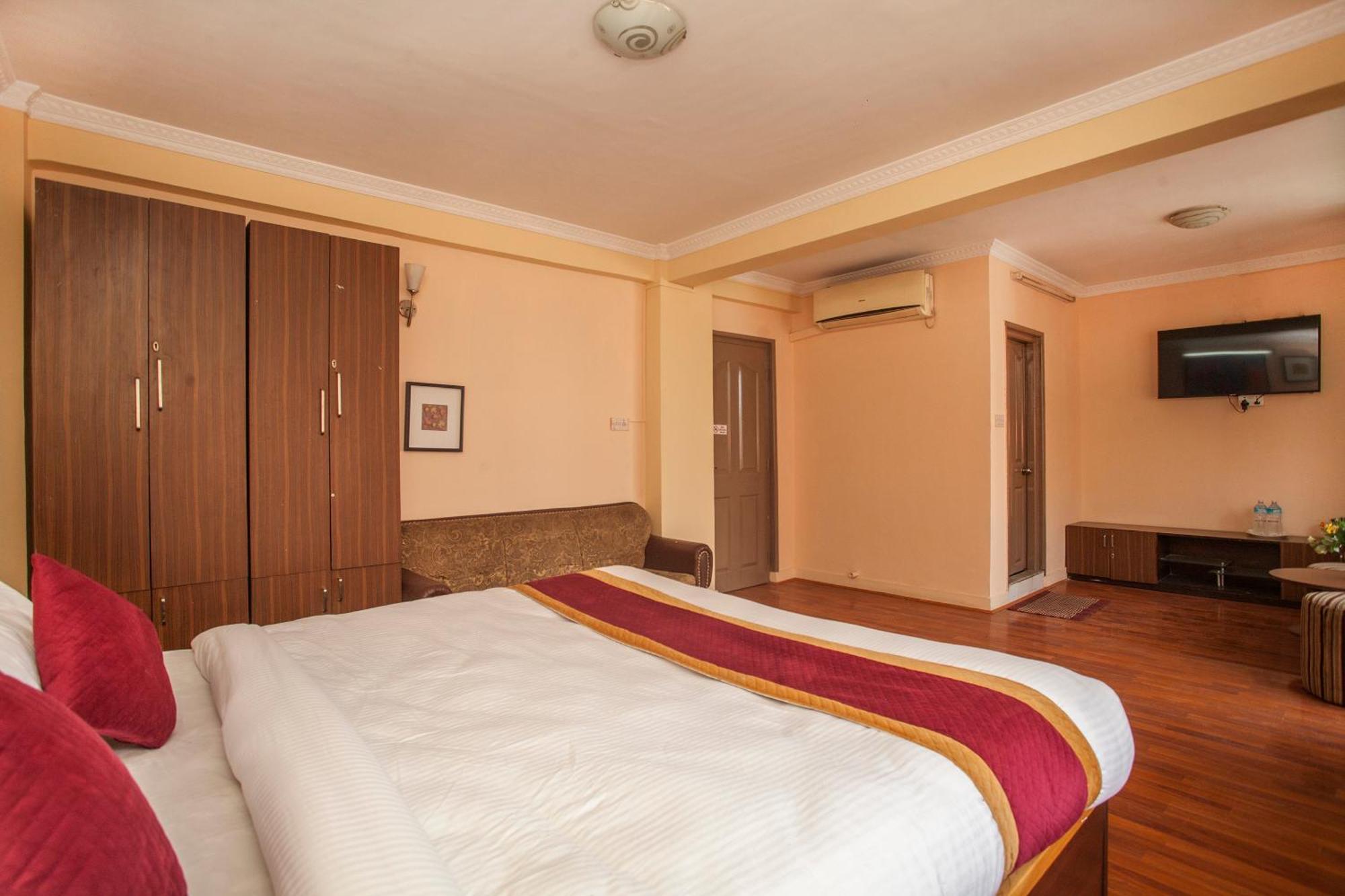 Hotel Mountain Gateway Kathmandu Exterior foto