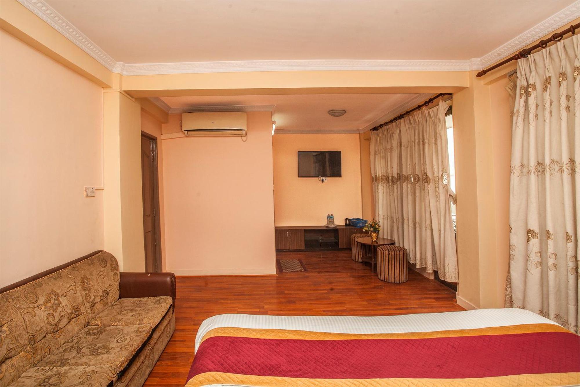 Hotel Mountain Gateway Kathmandu Exterior foto