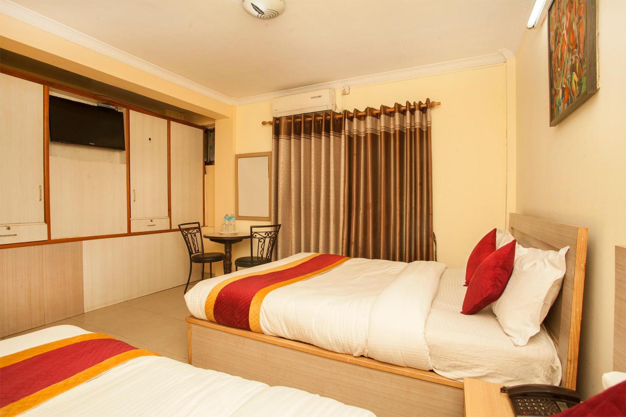 Hotel Mountain Gateway Kathmandu Exterior foto